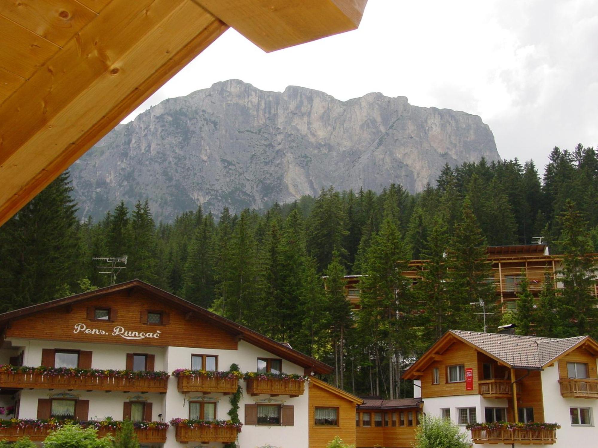 Ciasa Rudiferia Appartamenti In Alta Badia Buitenkant foto