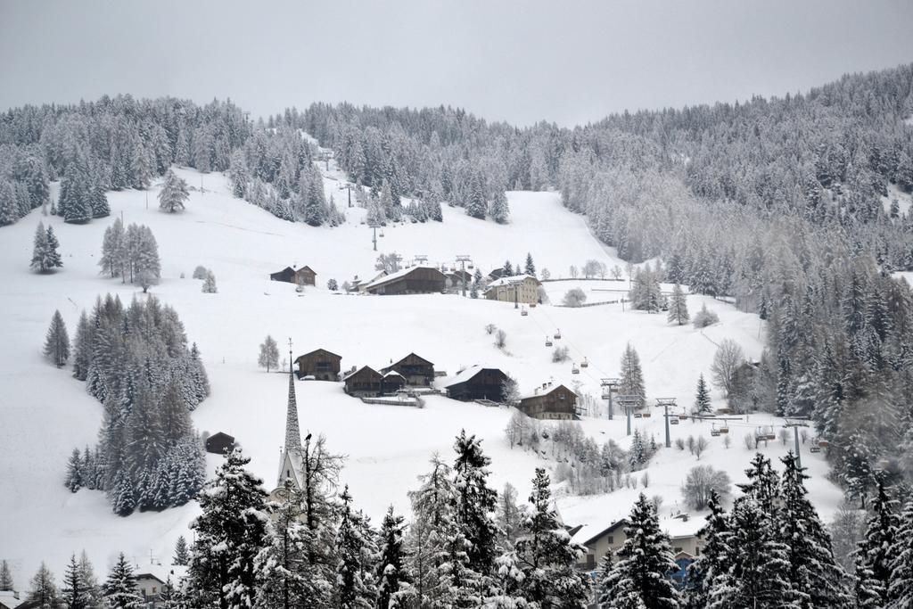 Ciasa Rudiferia Appartamenti In Alta Badia Buitenkant foto